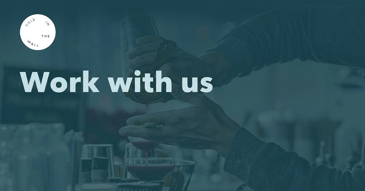 41 Holeinthewall Default